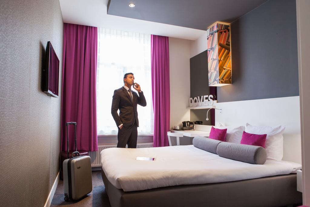 Ibis Styles Amsterdam Amstel Hotel Ruang foto
